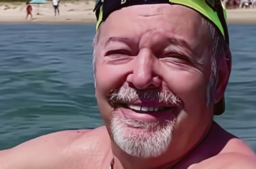 «Castellaneta, a presto»: l’arrivederci di Vasco dal mare della Puglia