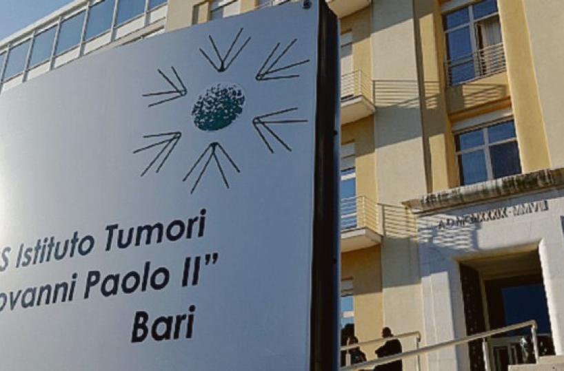 Bari, infermieri dell'Oncologico indagati: «Spettacolarizzati come Totò Riina»