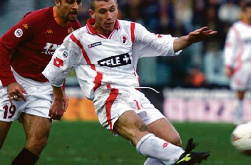 Il «ribelle» Antonio Cassano inaugura la serie televisiva dedicata ai grandi campioni