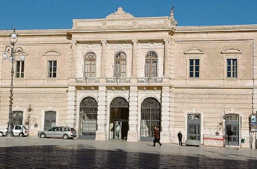 Fasano, guerra della Tari da 2 milioni di euro tra Comune e Conforama 