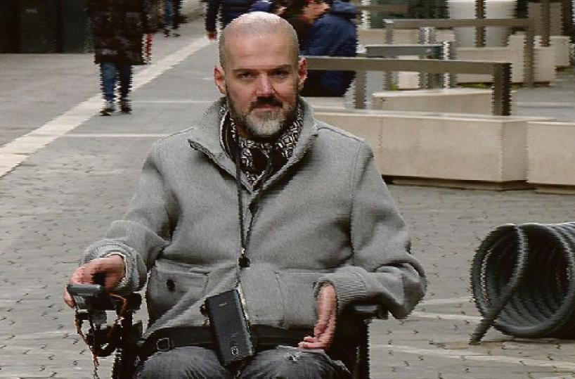«Andria, città invivibile per i disabili»: la denuncia di Gianmarco
