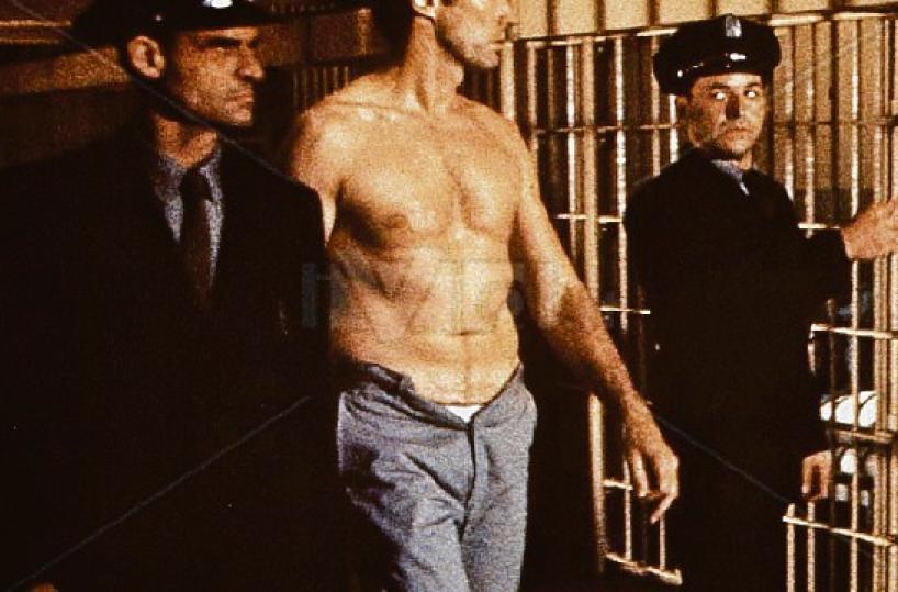 Un giovane Clint Eastwood maestro di evasione nel cult «Fuga da Alcatraz»
