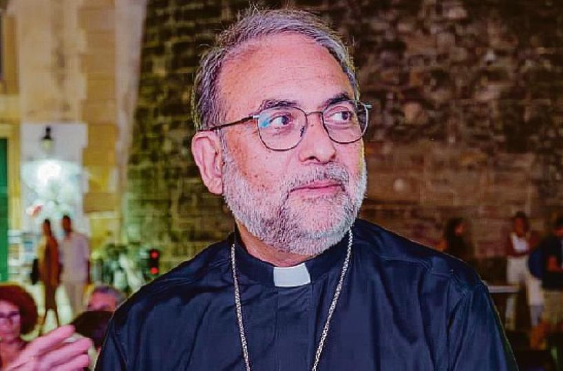 Il vescovo di Otranto: «Puglia troppo cara, così i turisti fuggono»