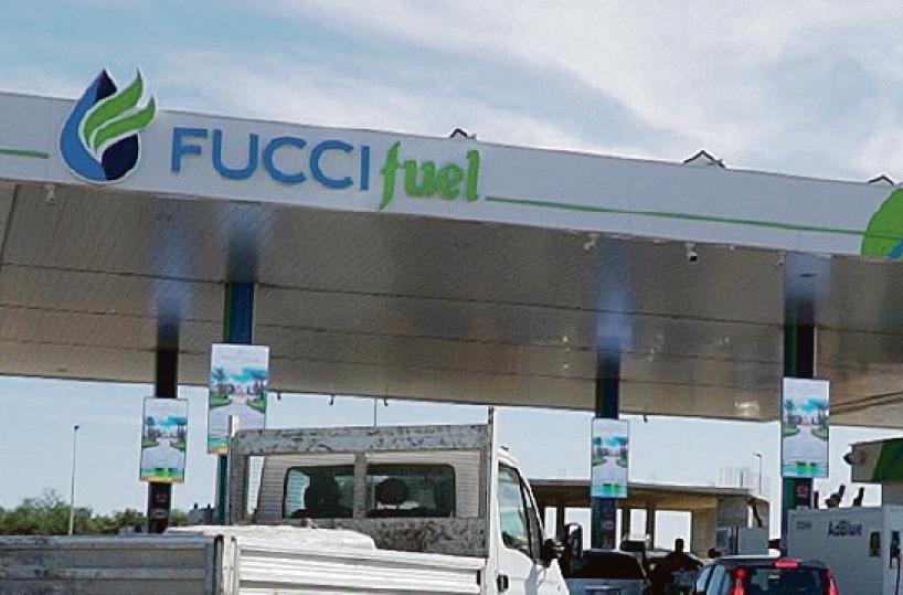 Barletta, assalto alla stazione di servizio Rapinatori in fuga col bottino sulla Ss 16