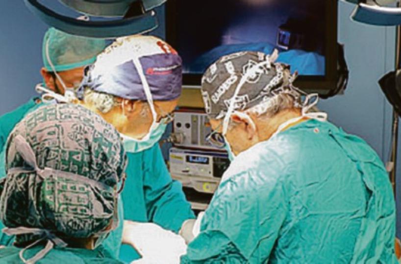Conversano, finisce sotto i ferri per il femore rotto: ma la centenaria sprint, Maria, torna a camminare