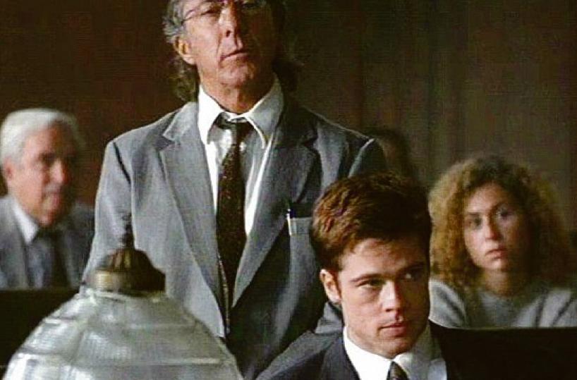 In «The Sleepers» 4 minorenni legati da forte amicizia vogliono diventare gangster