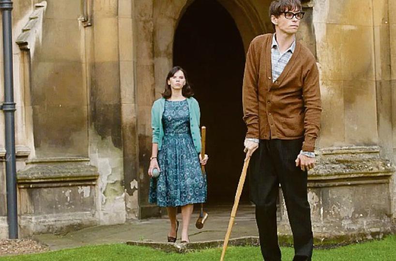 La vita del fisico Stephen Hawking malato di atrofia muscolare nel film diretto da James Marsh
