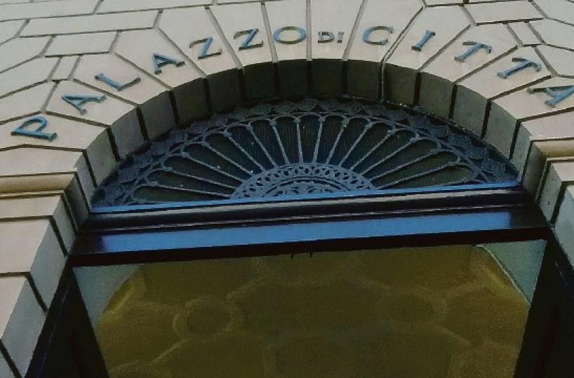 Bari, dopo il no allo scioglimento del Comune: 23 dipendenti della Polizia municipale rischiano sanzioni del Viminale