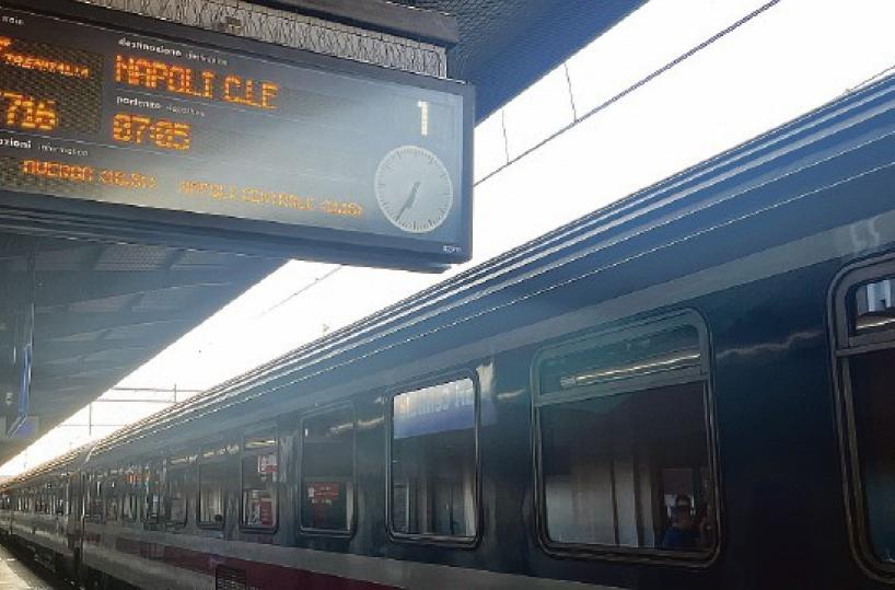 Puglia, è scomparso il treno diretto Napoli-Bari: era stato rimesso nel 2023 dopo vent'anni
