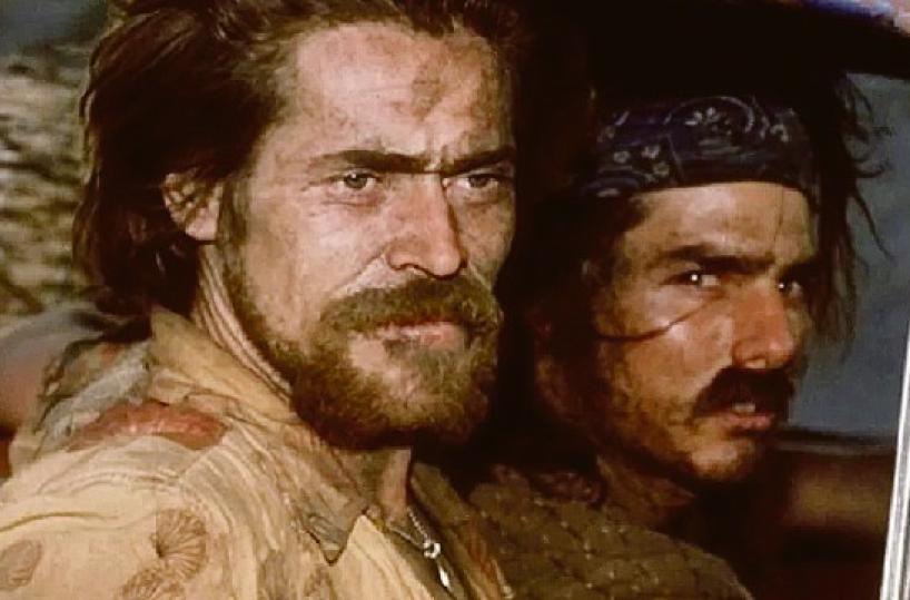 Tom Cruise reduce del Vietnam nel film «Nato il 4 luglio» capolavoro del regista Oliver Stone