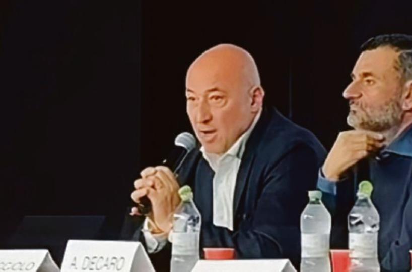 Regionali, Caracciolo non si candida: ma in lista con Decaro ci sarà il suo segretario