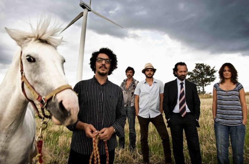 Amici appassionati di musica in cammino verso Scanzano alla ricerca del senso della vita