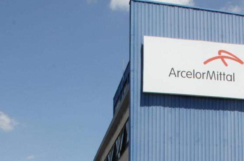 Causa miliardaria ad ArcelorMittal, ecco tutti i motivi: &laquo;Il saccheggio di ex-Ilva con manager e consulenti&raquo;