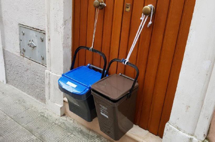 Martina Franca, errori nella differenziata: ora rischiano anche i condom&igrave;ni
