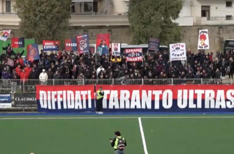 Agente aggredito allo stadio di Taranto: liberi i due ultras arrestati