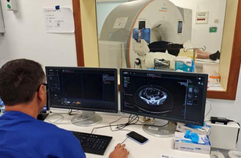 Puglia, nei conti della sanit&agrave; buco da 460 milioni. L'ipotesi: aumentare l'Irpef e tagliare reparti