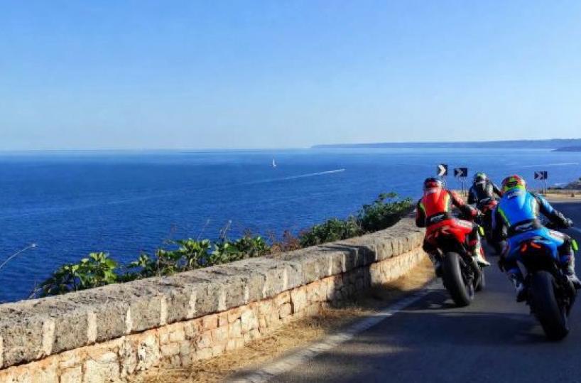 Otranto, la prefettura di Lecce istituisce posti di blocco contro le corse clandestine in moto