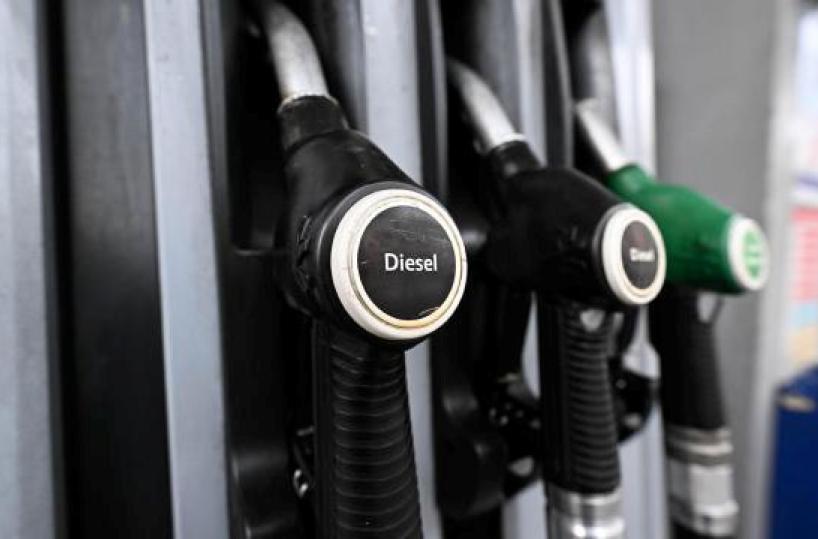Carburanti ancora in lieve discesa ma la Basilicata resta &laquo;maglia nera&raquo;