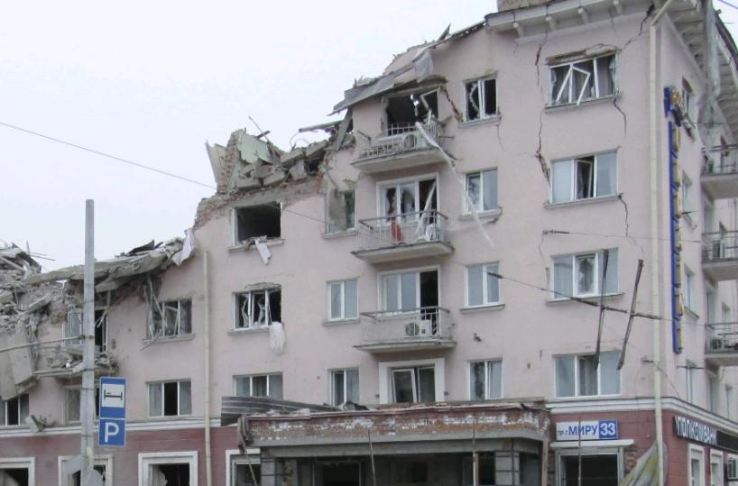 L'Ucraina bombardata, foto di Sergiy Starodavniy 