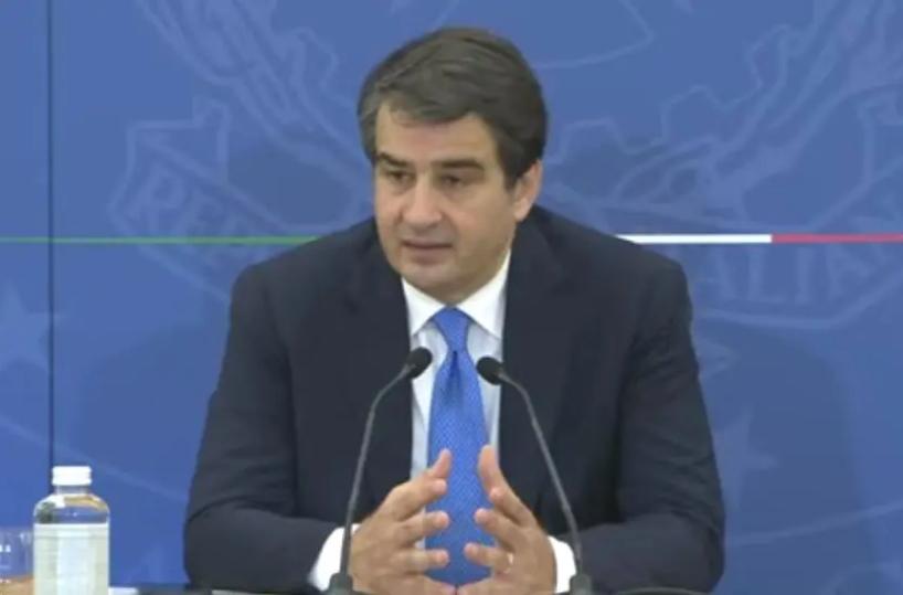 Fitto “Obiettivo della Commissione Ue è raddoppiare fondi per la casa”