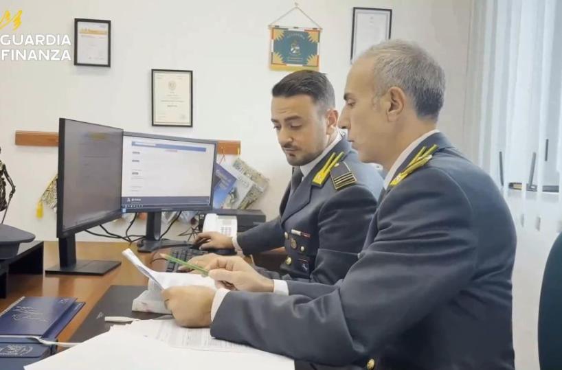 Scoperta frode con fatture false nel napoletano, sequestro per 5 milioni
