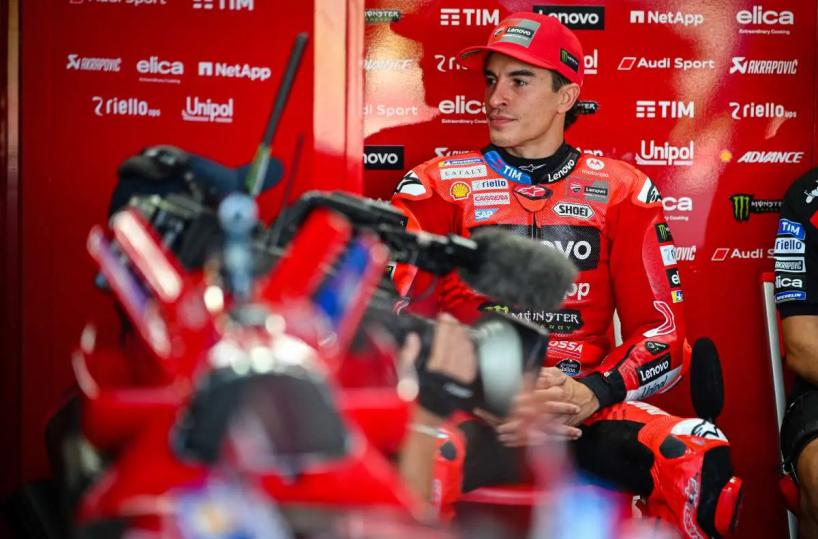 Marc Marquez operato con successo a Madrid alla scapola destra