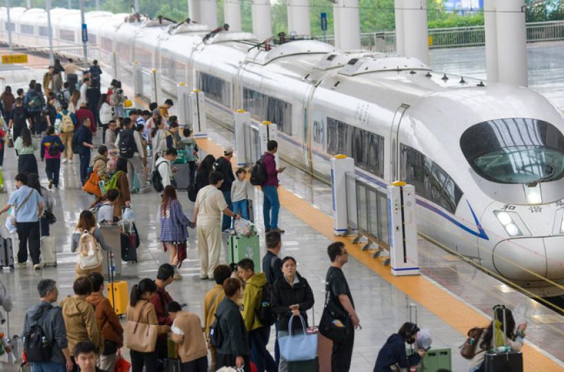 Cina: ferrovie, in aumento del 6% i viaggi passeggeri nei primi 9 mesi