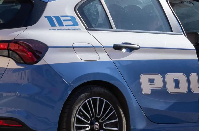 Volante si scontra con un’auto nel napoletano, morto un poliziotto