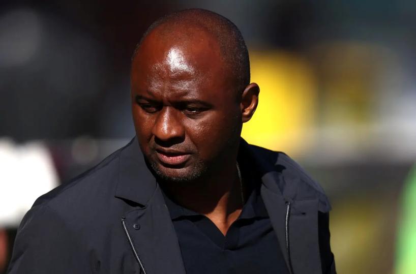 Ribaltone al Genoa: via Vieira, panchina ad interim a Murgita-Criscito