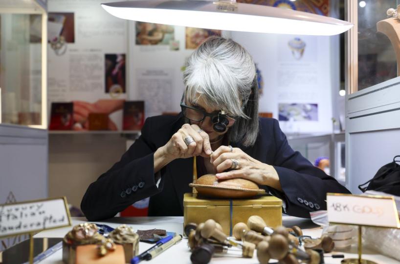 Cina: maison di gioielleria italiana debutta e stringe contatti alla CIIE
