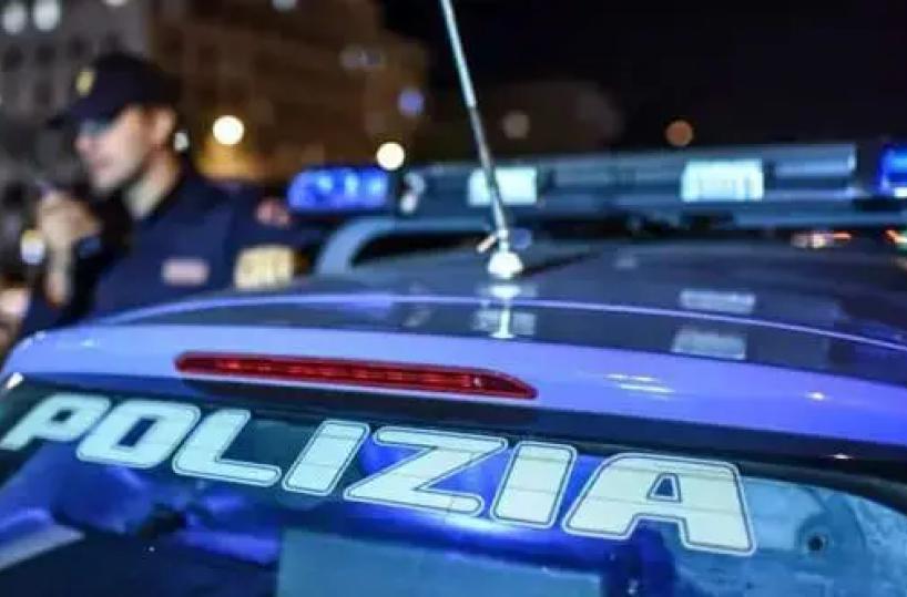 Madre uccide il figlio di 9 anni tagliandogli la gola nel Triestino