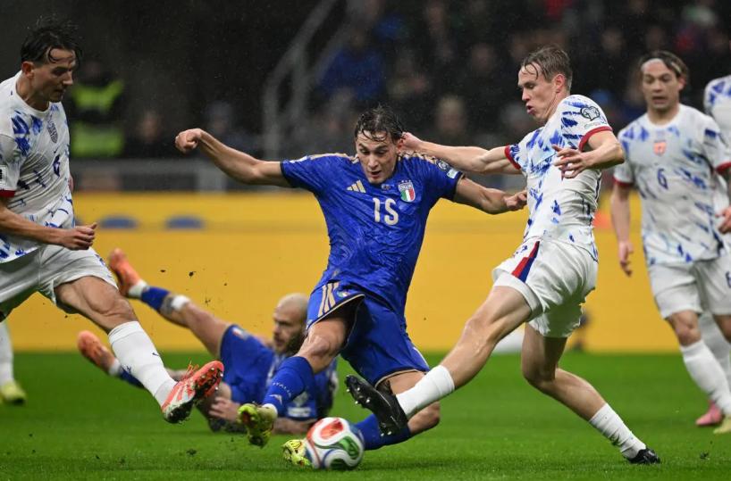 La Norvegia travolge l’Italia 4-1 a San Siro, Haaland e compagni ai Mondiali