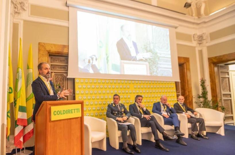 Rapporto Maciste, il mercato illecito del tabacco si sposta online e cambia volto