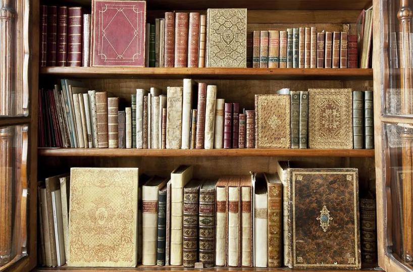 Compie 100 anni la Libreria Antiquaria Mediolanum