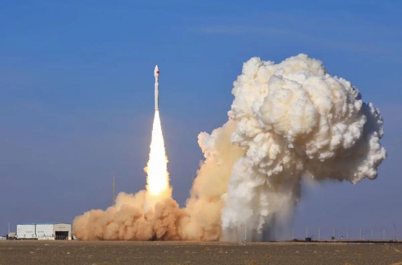 Cina lancia razzo Lijian-1 e invia in orbita 9 satelliti