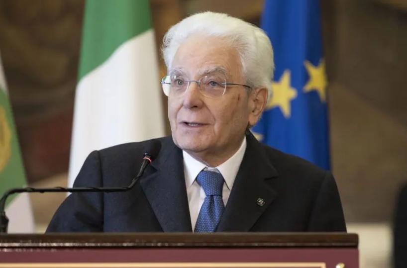 Mattarella &ldquo;Paradossale il principio di muovere guerra per fare la pace&rdquo;