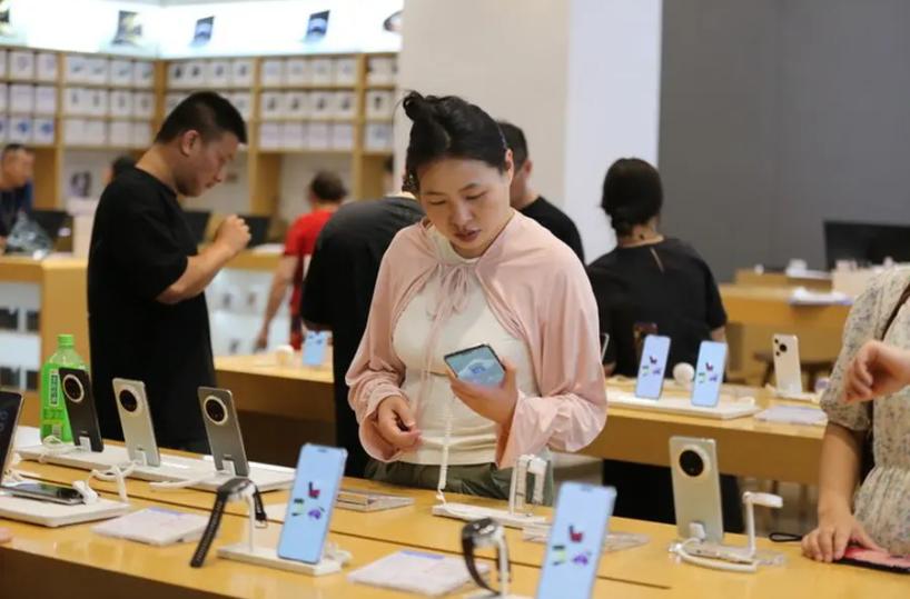 Cina, vendite beni di consumo con programma trade-in a 2.600 mld yuan nel 2025