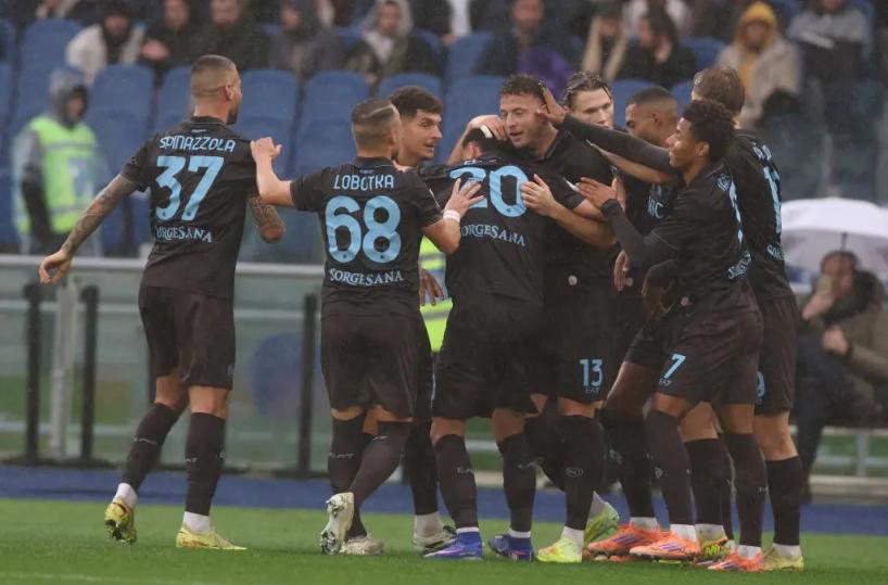 Lazio-Napoli 0-2, a segno Spinazzola e Rrahmani
