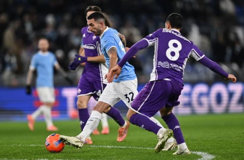 Finale thrilling all&rsquo;Olimpico, Lazio-Fiorentina finisce 2-2