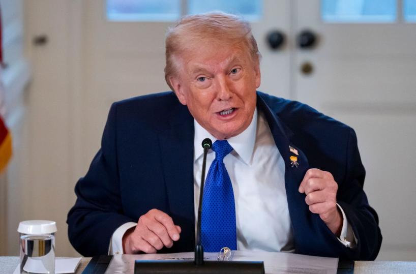 Iran, Trump ai manifestanti &ldquo;Prendete le istituzioni, l&rsquo;aiuto &egrave; in arrivo&rdquo;