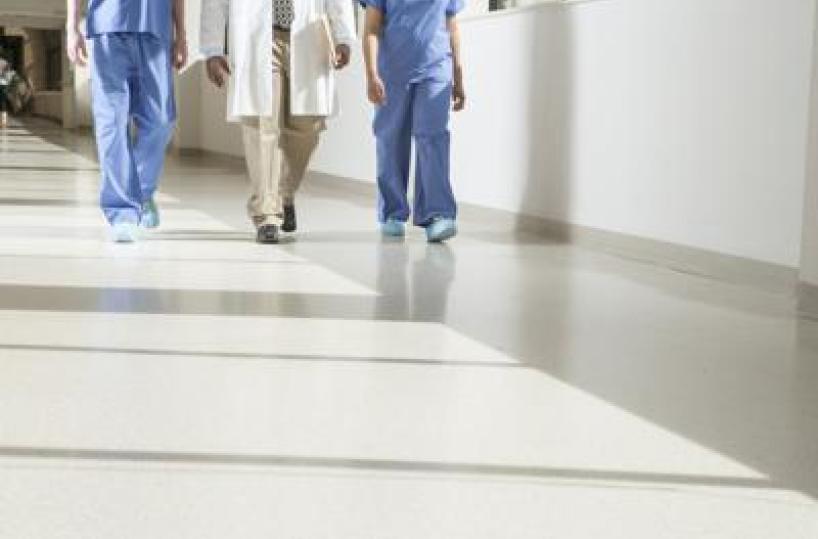 Sanità: arrivano scudo penale per medici e scuola di specializzazione per Mmg