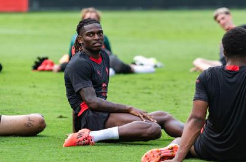 Leao torna ad allenarsi in gruppo