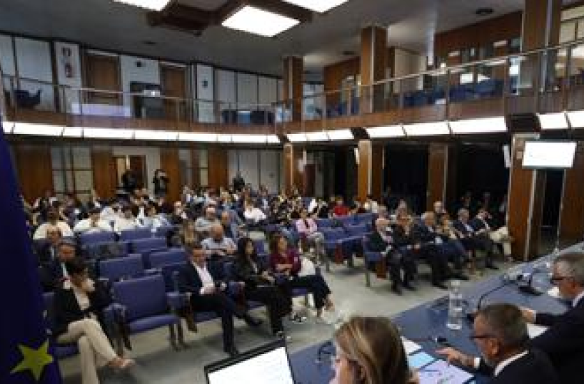 Unioncamere, invecchiano le piccole imprese italiane, 10,7% titolari over 70&nbsp;&nbsp;&nbsp;