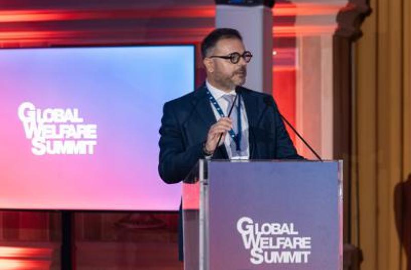 Italian Welfare, in contratti marginali misure a sostegno caregiver, solo per 3,7% lavoratori