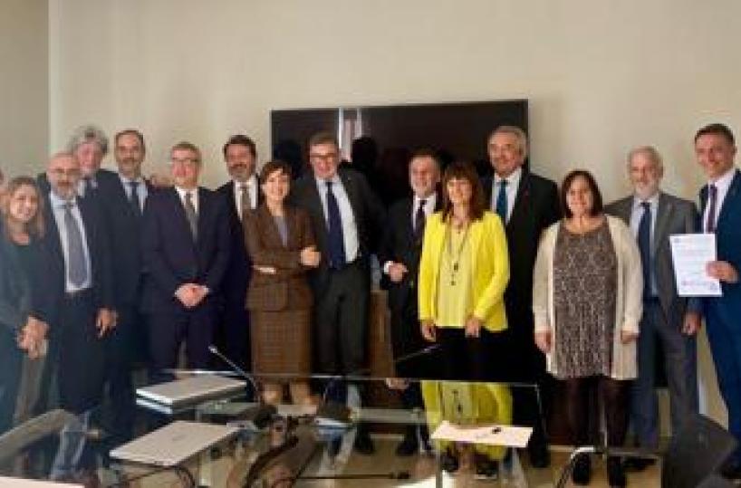 Contratti, Confcommercio e Manageritalia rinnovano Ccnl dirigenti terziario