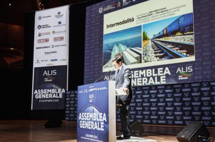 Grimaldi: "Diamo lavoro a 476 mila persone"