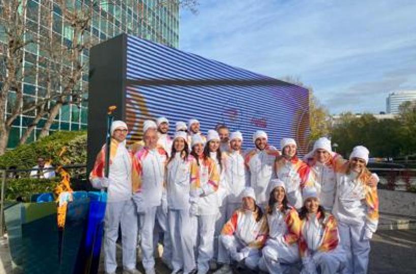 Milano-Cortina: emozione a palazzo Mattei a Roma per passaggio Fiamma olimpica