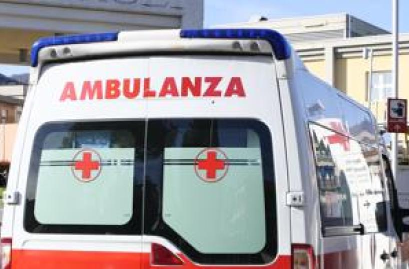 Napoli, bambino ferito da colpo di pistola: si indaga