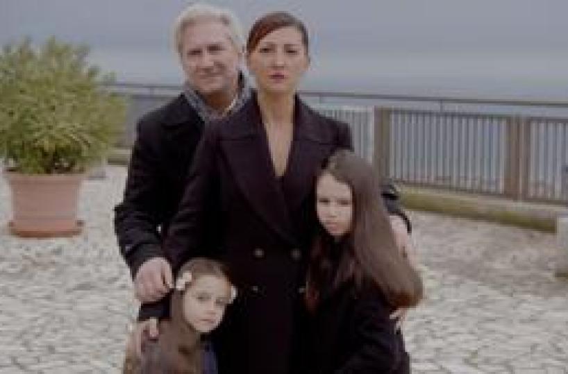 'AncheSeLiOdio', arriva il thriller che esplora la famiglia nell'era digitale