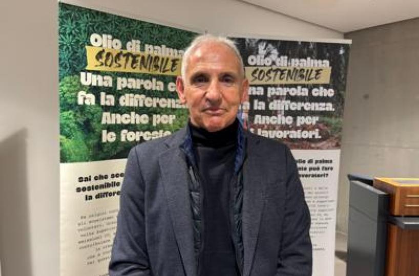 Alimentazione, fisiologo Banni: "L&rsquo;olio di palma non &egrave; cattivo"